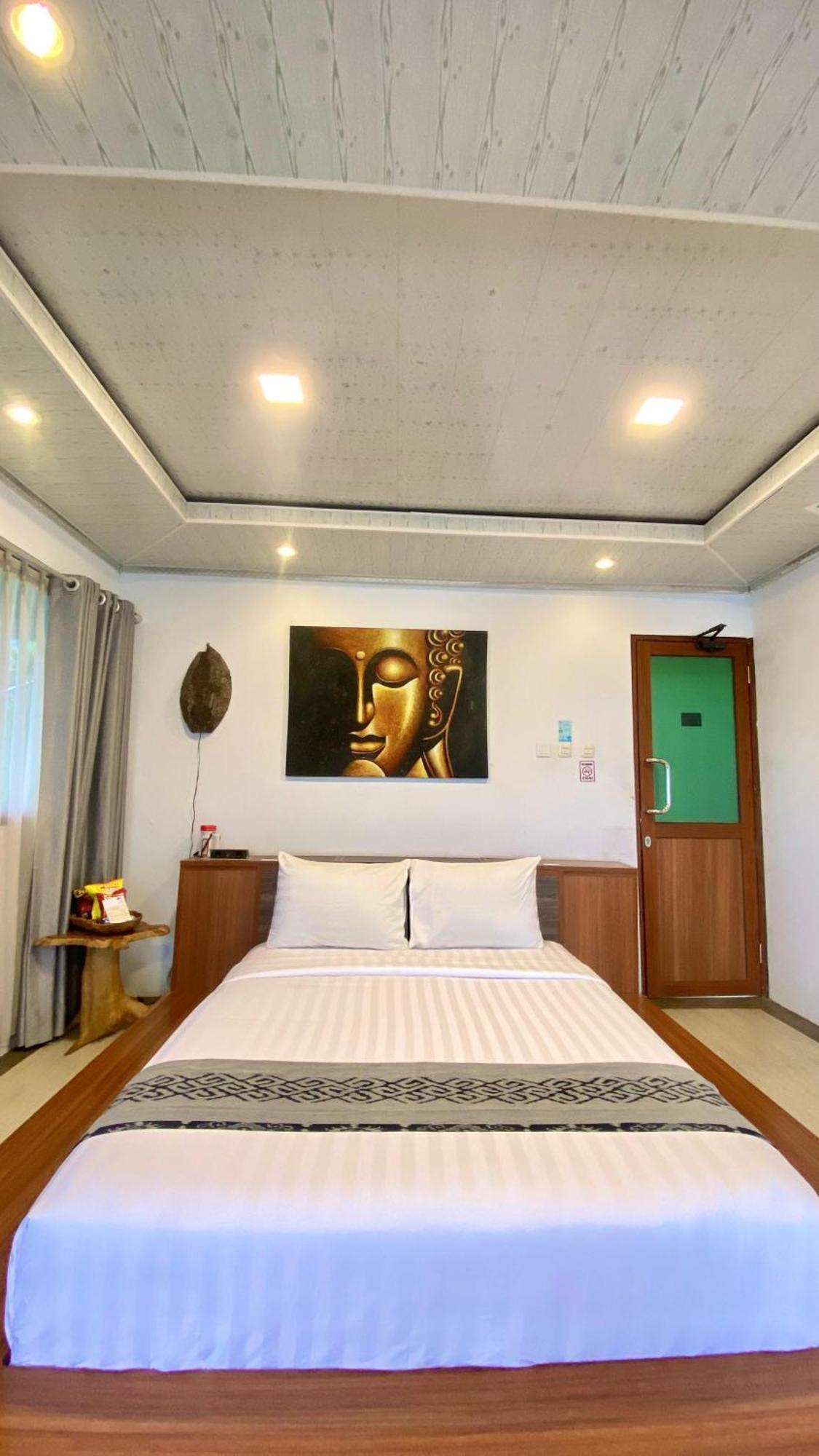 De Pointé Resort&Resto Campaka Extérieur photo